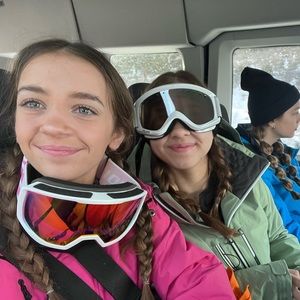 Meet your Posher, Gabby